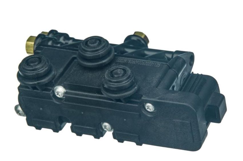 URO Parts RVH500060 Air Suspension Solenoid Valve