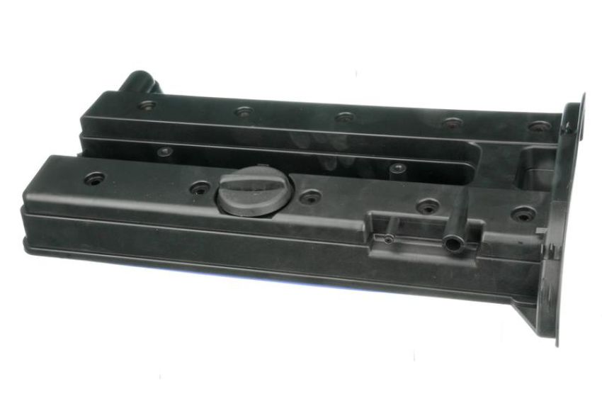 URO Parts SK1418469 Valve Cover w/ Gasket
