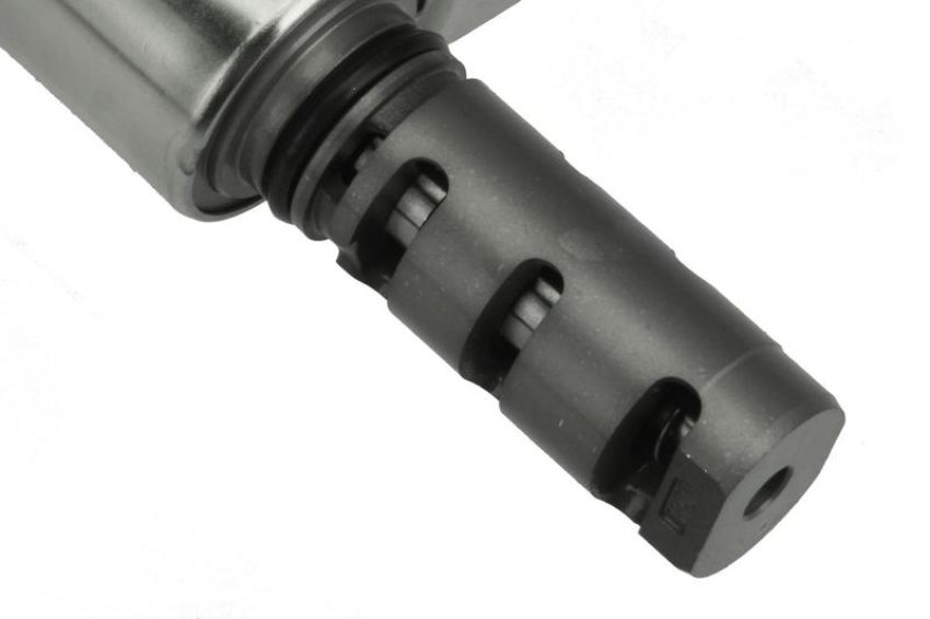 URO Parts SU1415982 Variable Valve Timing (VVT) Solenoid