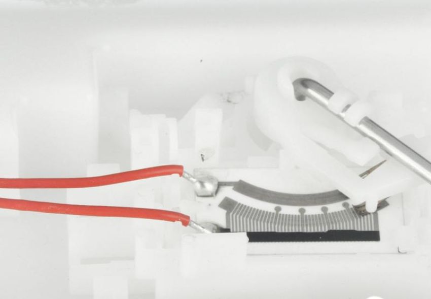 URO Parts TY0517366 Fuel Pump Assembly