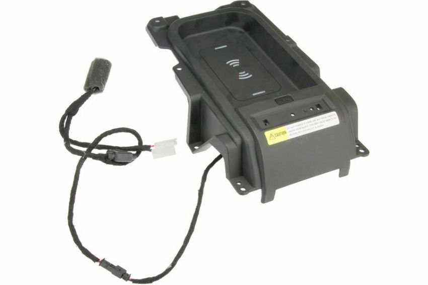 URO Parts TY0817220 Wireless Charging Tray