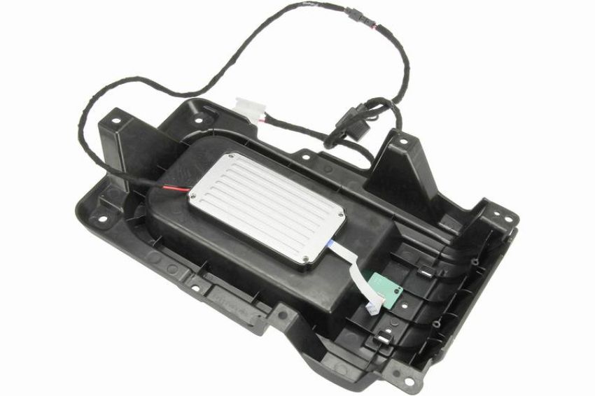URO Parts TY0817220 Wireless Charging Tray