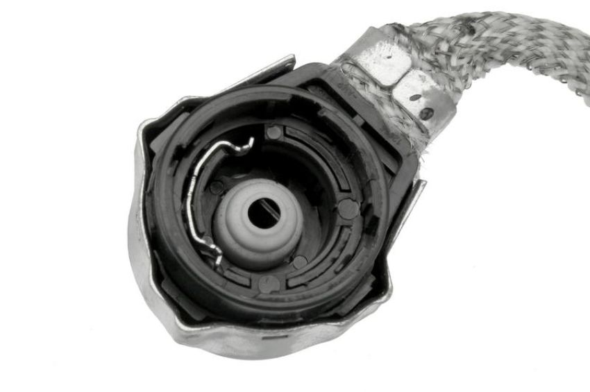 URO Parts TY1313335 Xenon Headlight Ballast