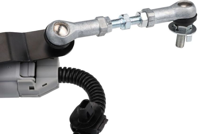 URO Parts TY1321008 Suspension Height Level Sensor