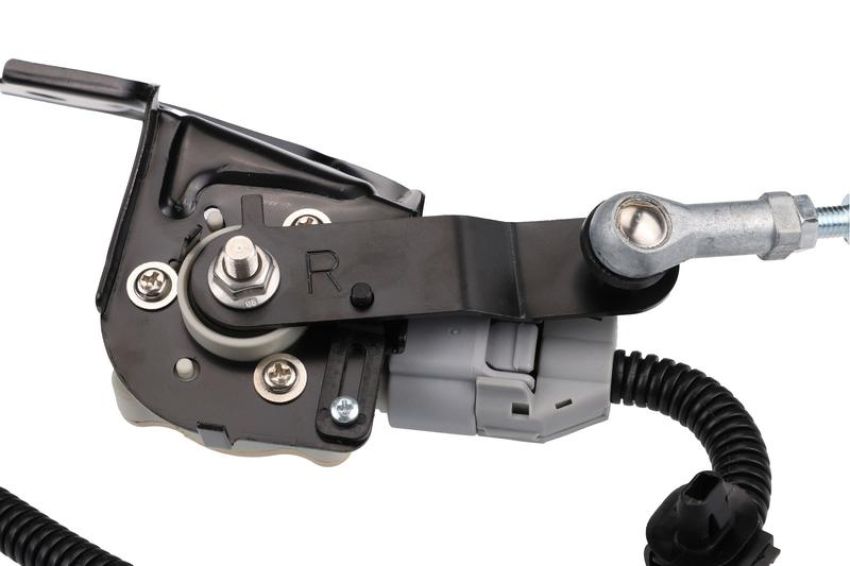 URO Parts TY1321008 Suspension Height Level Sensor