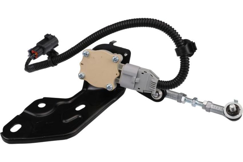 URO Parts TY1321008 Suspension Height Level Sensor