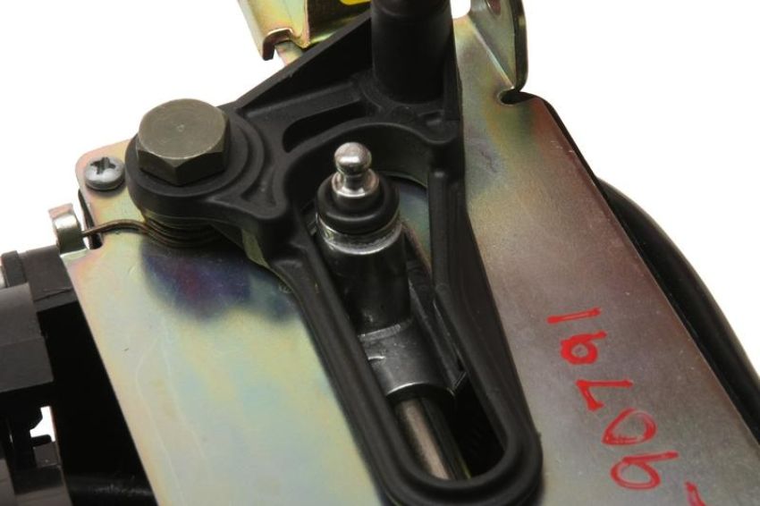 URO Parts XR817754PRM Shifter Lever Repair Kit