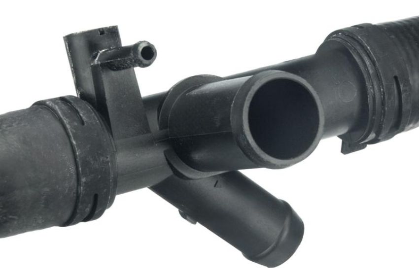 URO Parts XR827648 Radiator Hose