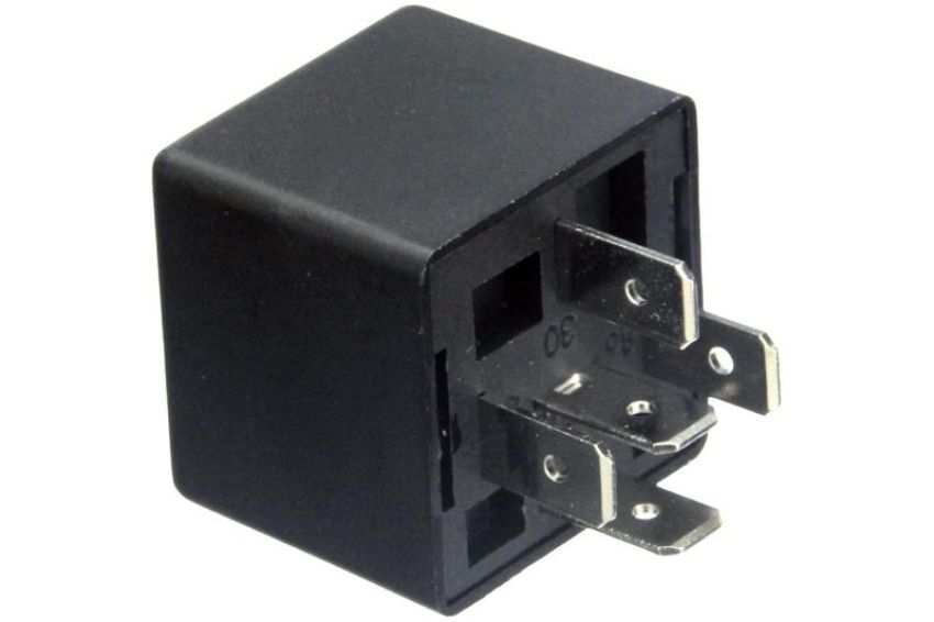 URO Parts YWB10031 Wiper Relay