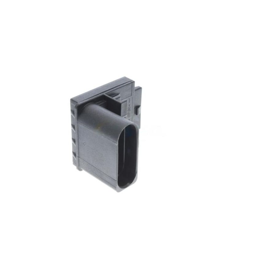 VEMO V10-73-0446 Switch, clutch control (cruise control)