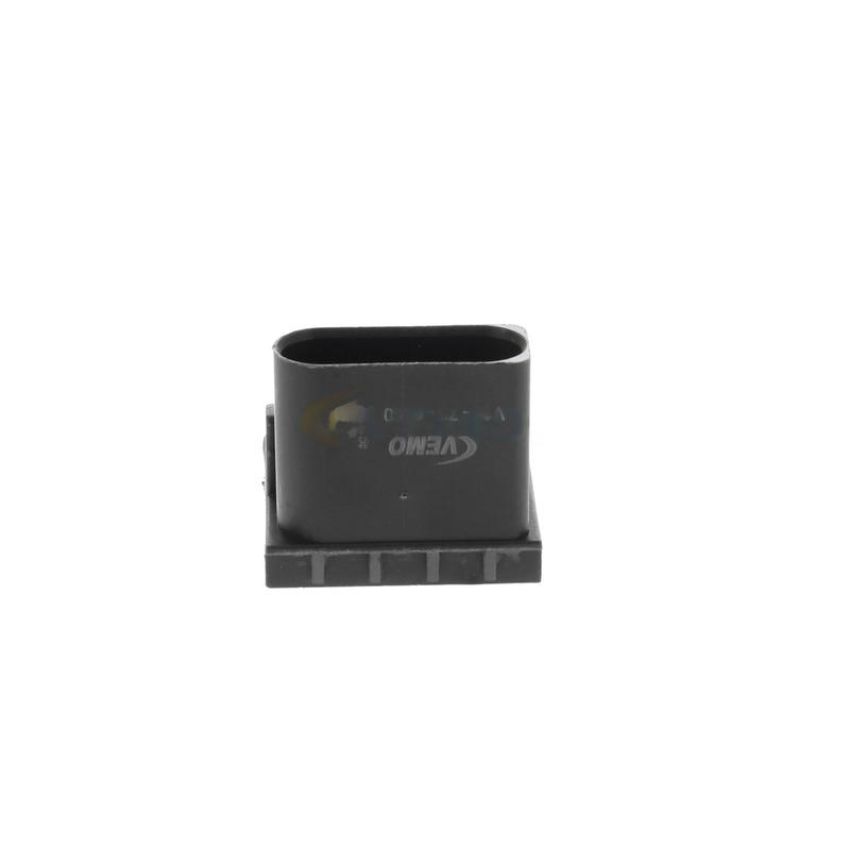 VEMO V10-73-0490 Switch, clutch control (cruise control)