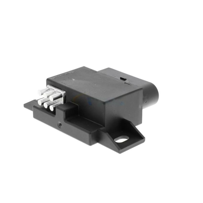 VEMO V15-71-0069 Relay, fuel pump