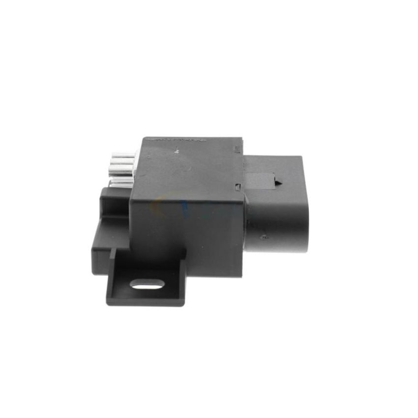 VEMO V15-71-0069 Relay, fuel pump