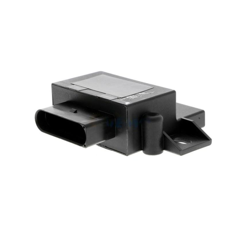 VEMO V15-71-0070 Relay, fuel pump
