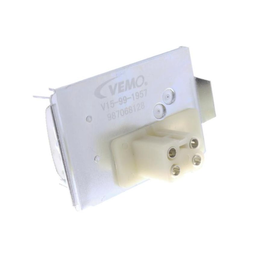 VEMO V15-99-1957 Regulator, passenger compartment fan