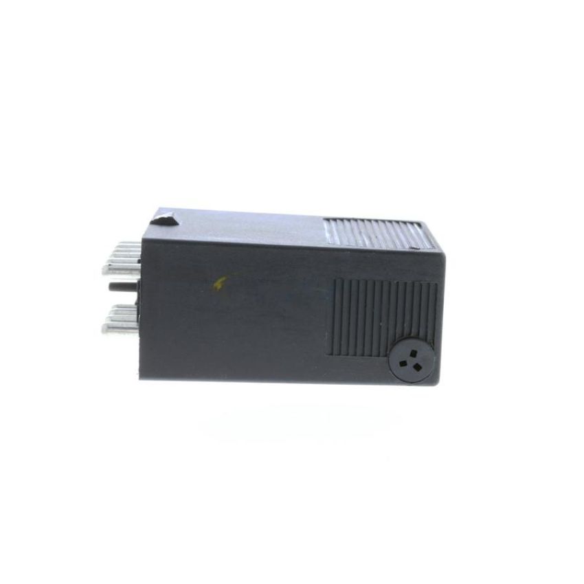 VEMO V30-71-0026 Relay, fuel pump