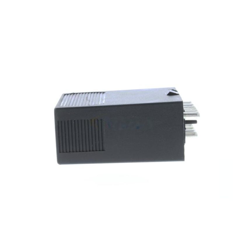 VEMO V30-71-0026 Relay, fuel pump