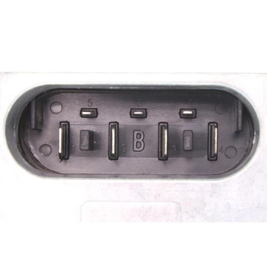 VEMO V30-79-0011 Control Unit, electric fan (engine cooli
