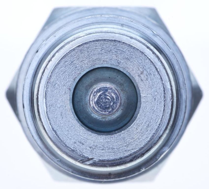 GATES G95611-0404 Male Poppet Valve to Female Pipe (G956 Series)