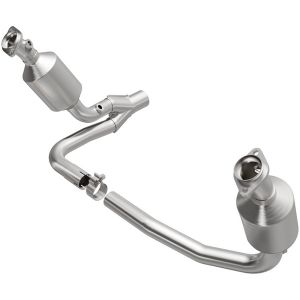 MagnaFlow Exhaust Products 4551026 California Direct-Fit Catalytic Converter