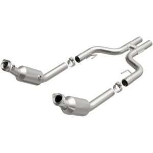 MagnaFlow Exhaust Products 5461001 California Direct-Fit Catalytic Converter