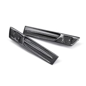Seibon Carbon FDL0910NSGTR FENDER DUCT LOGOS (pair)