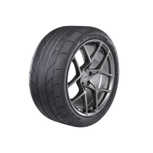 NITTO NT555RII 305/35R19 Competition